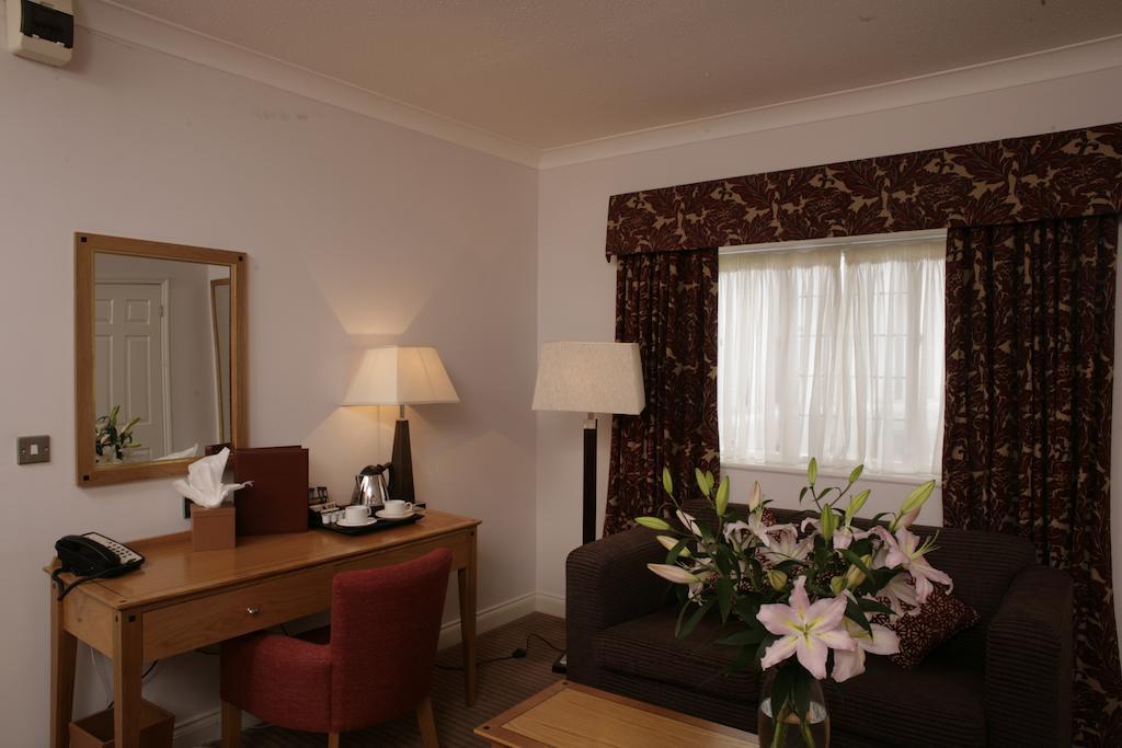 Cisswood House Hotell Horsham Eksteriør bilde